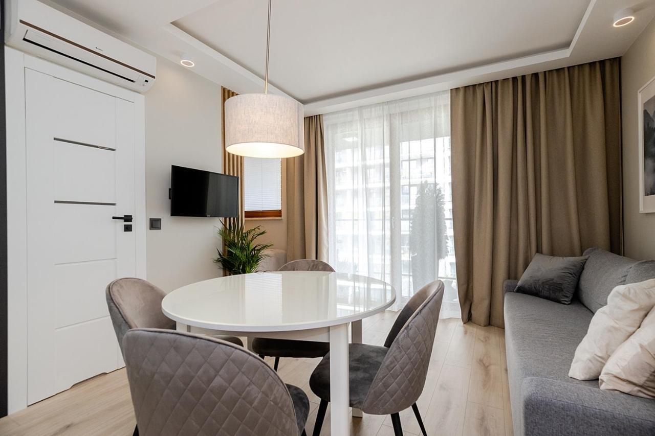 Apartment Wola, Wi-Fi, Smart Lock, Air Condition Varsavia Esterno foto